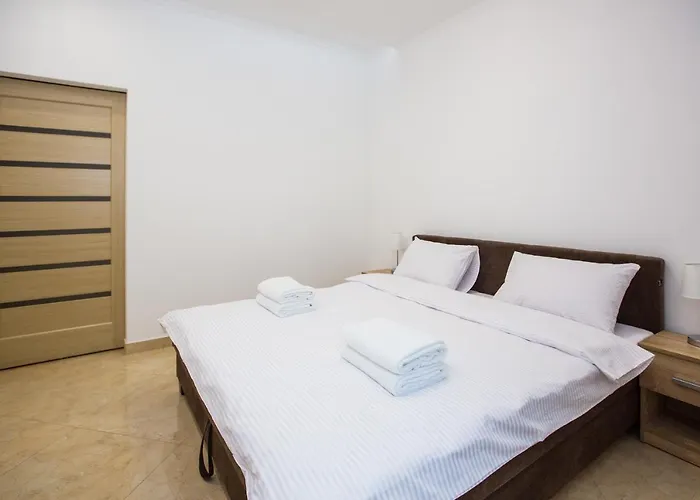 Avangard Kulisha 6b Apartmán *